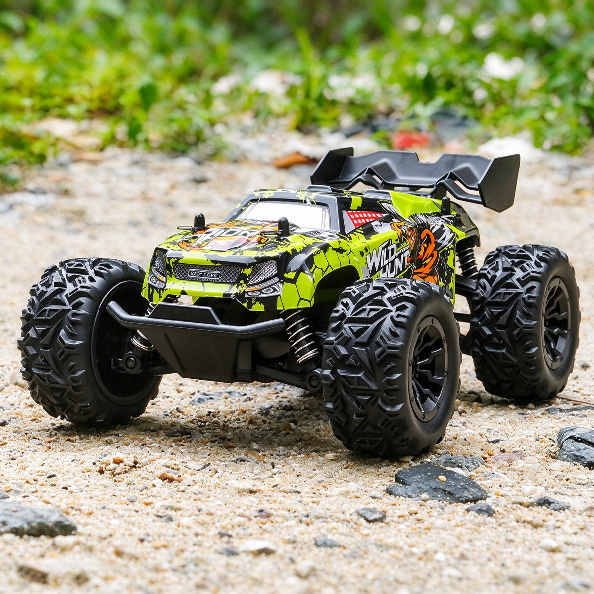 PlayPulseRC s757 1:20 RC Monster Truck 20 km/h RTR